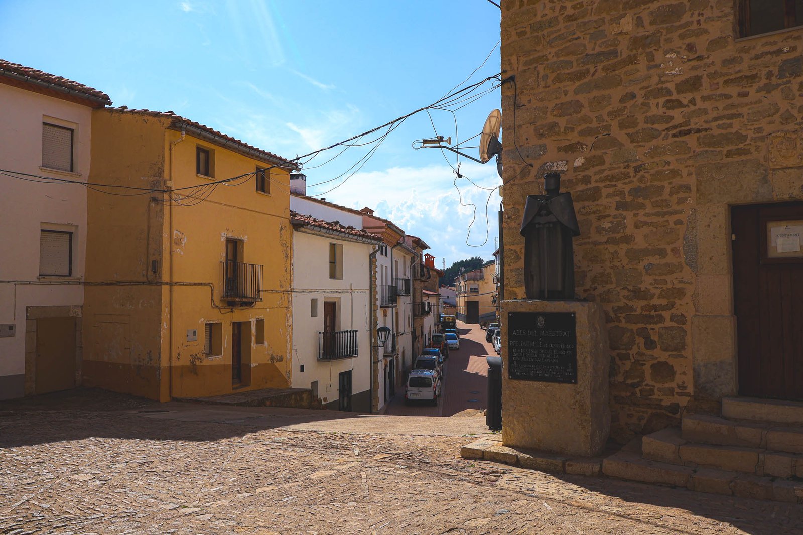 Streets of Ares del Maestrat in Castellon, Spain 4