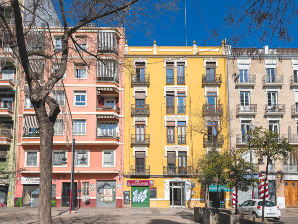 Typical architecture in Arrancapins, Extremurs, 3rd district of Valencia 2